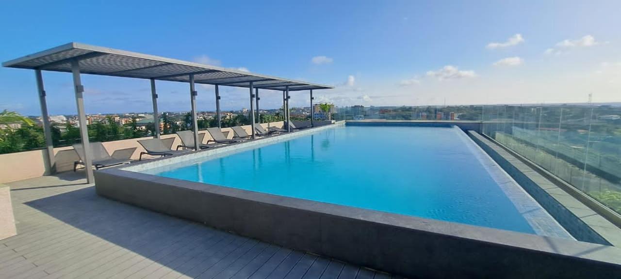 The Lennox Luxury Apartment Аккра Екстер'єр фото